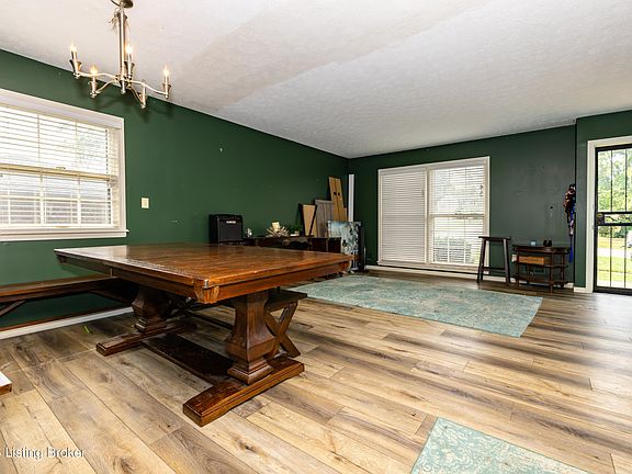 2nd image of 2419 Old Hickory Rd