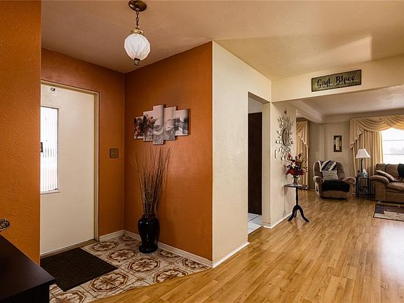 3rd image of 2040 63rd Ave S