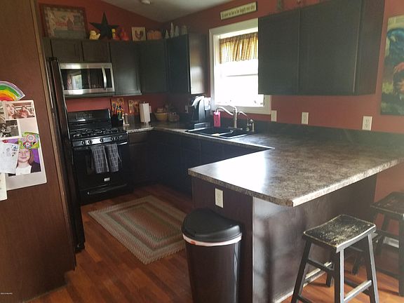 5th image of 20090 Orchard Ln