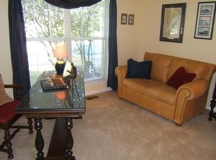 9245 Tiffany Ln, Fox River Grove, IL