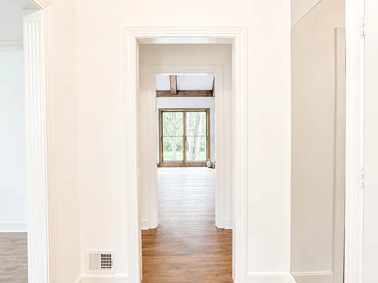 9205 Whitegate Ct — Photo 3