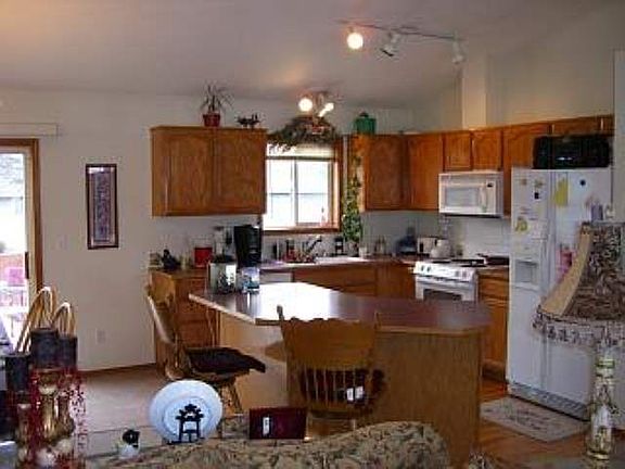 3rd image of 23123 E Colleen Ct