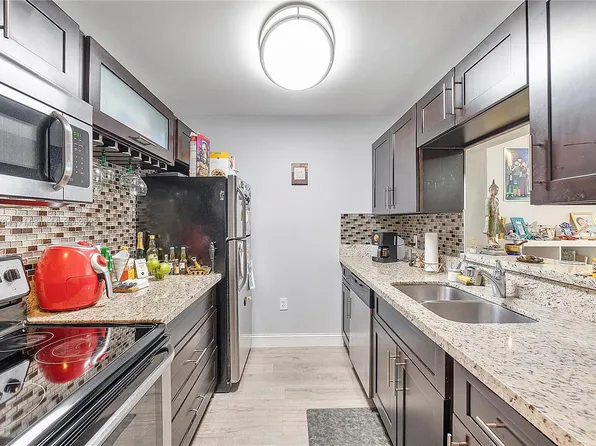 8261 SW 128th St APT 115, Pinecrest, FL 33156