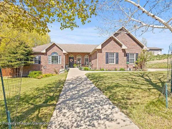 1060 Alta Vista Dr, Craig, CO 81625