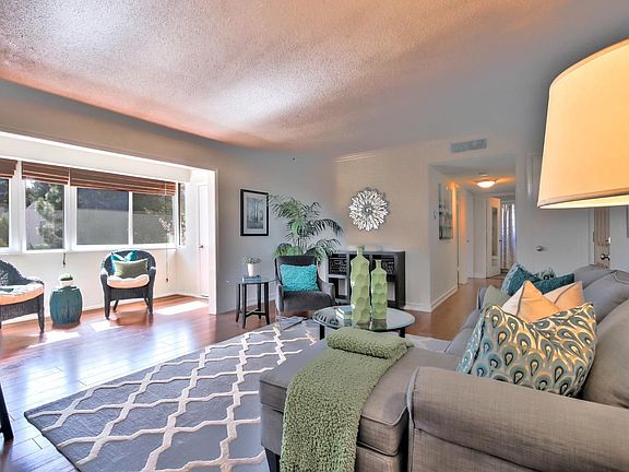 2nd image of 14225 Lora Dr APT 15