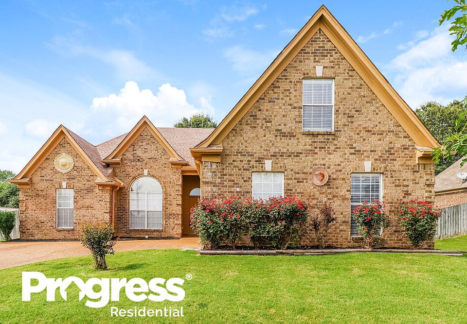 1st image of 180 Brookwood Cir