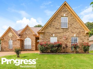 180 Brookwood Cir, Oakland, TN 38060