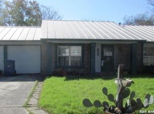 8178 Pemberton St, San Antonio, TX 78254