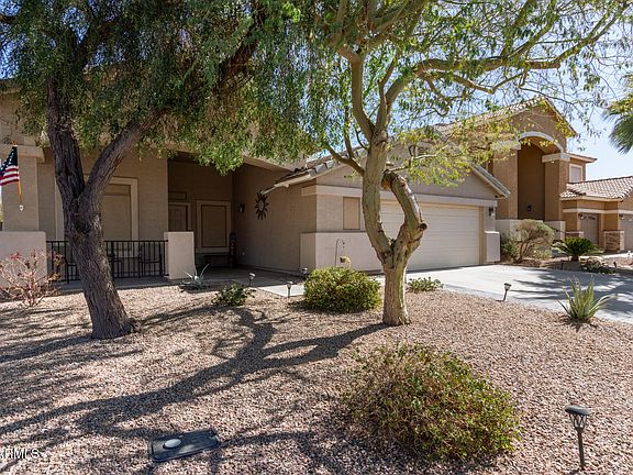 3rd image of 17705 N VERA CRUZ Avenue