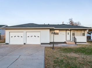 2135 Lewis St, Salina, KS 67401