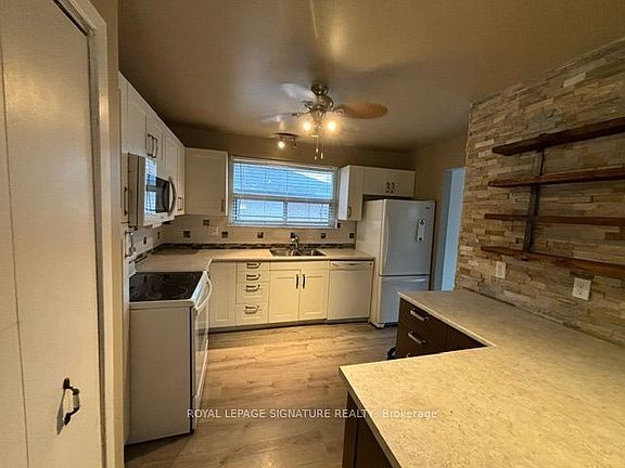 5th image of 2551 Padstow Cres