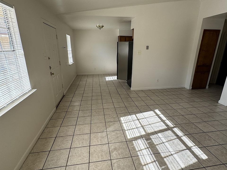 1st image of 208 Veterans Ave #107