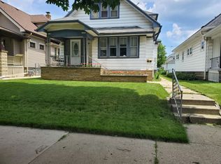 2142 S 36th St, Milwaukee, WI 53215