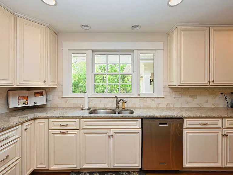 5102 Jackson Ln — Photo 25