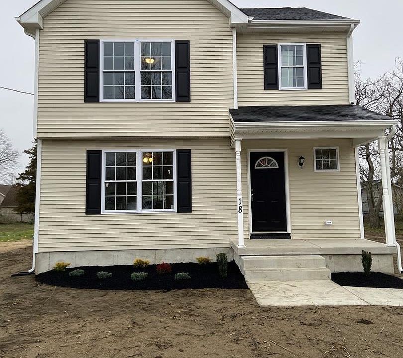 1st image of 1040 Hickory Dr