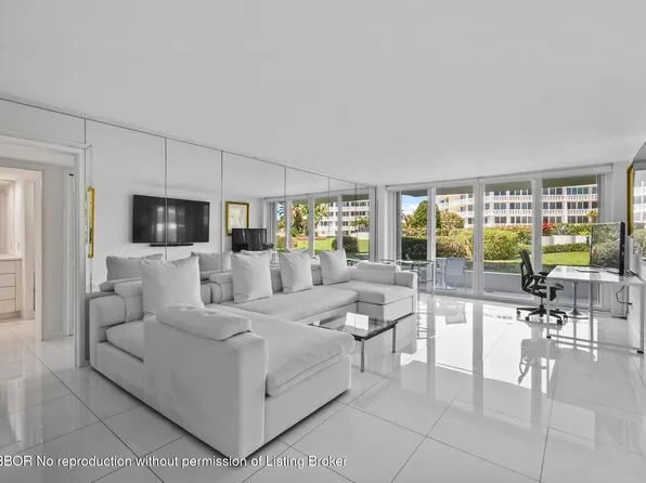 100 Sunrise Ave APT 218, Palm Beach, FL 33480