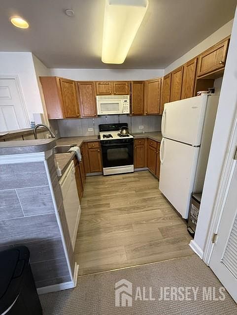 1st image of 358 Rector St APT 505