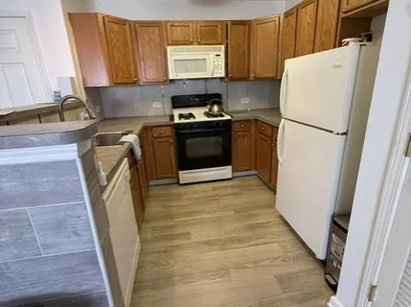 358 Rector St APT 505, Perth Amboy, NJ 08861
