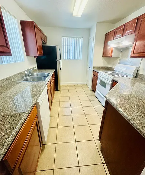 2801 N Rainbow Blvd #177 — Photo 12