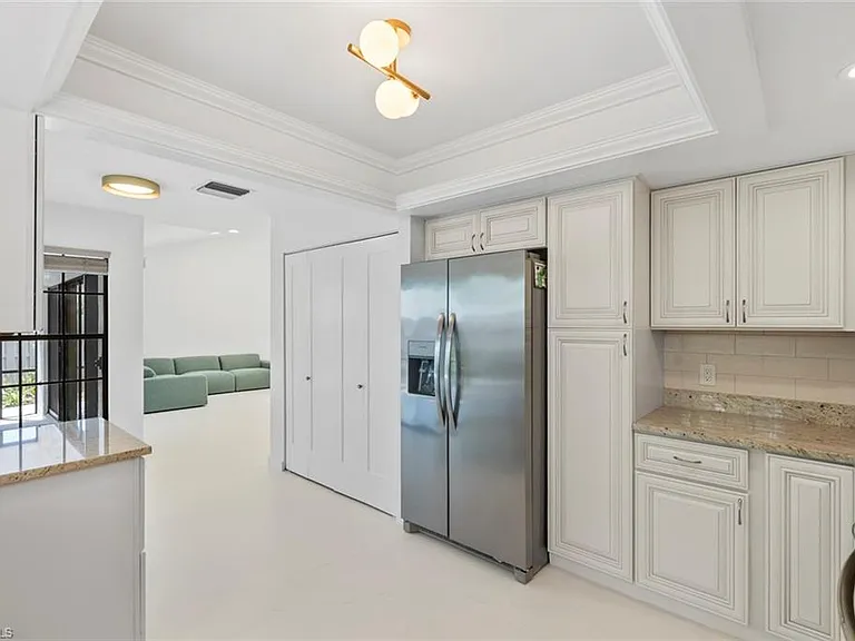 879 Meadowland Dr #C — Photo 20