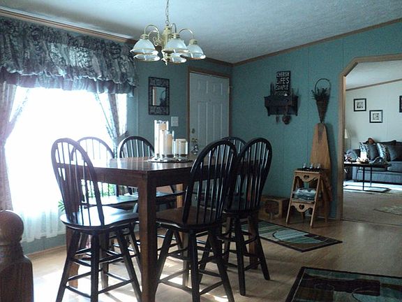 4th image of 33 Penny Ln