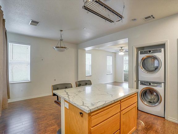3rd image of 18416 Emerald Ln