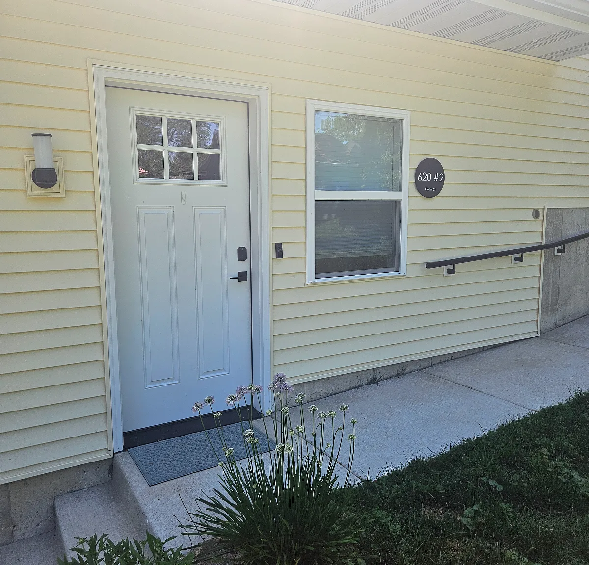 1 bed, 600 sqft, $1,900 — Photo 1