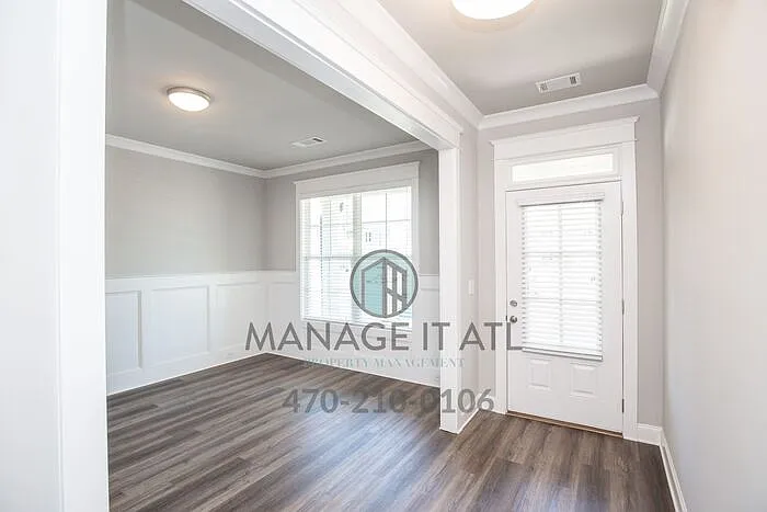 4 bed, 3.5 bath, 3019 sqft, $3,799 — Photo 4