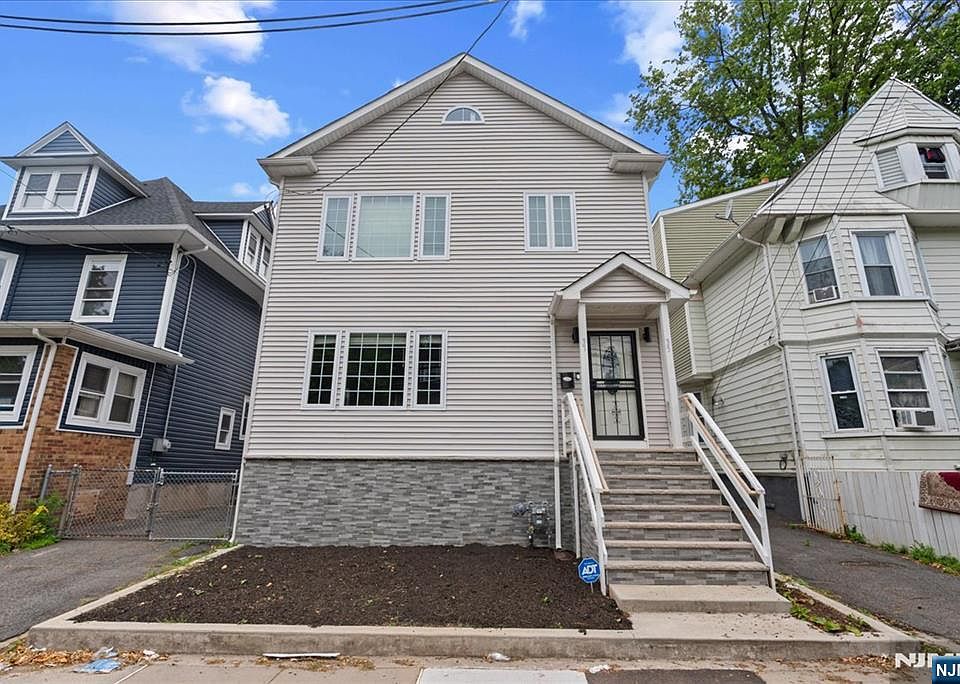 1st image of 35-37 W End Ave