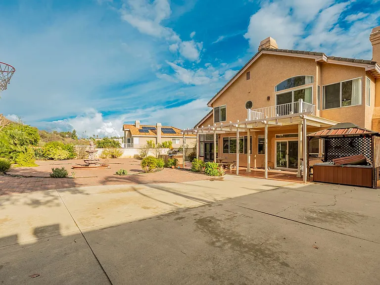 24123 Benfield Pl — Photo 36
