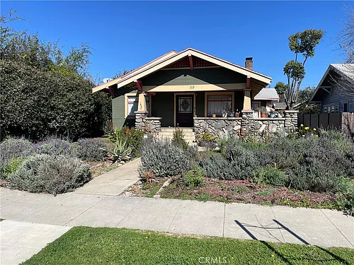 115 E Jefferson Ave Photo 1