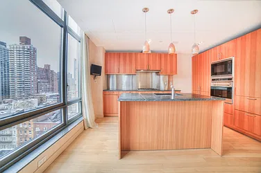 Rented by Nest Seekers International