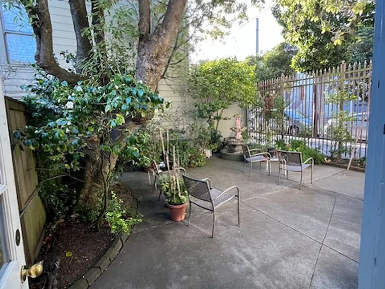 198 Carl St #831R — Photo 8