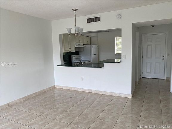 3rd image of 2820 NE 201st Ter APT F324