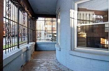 4th image of 5407 S Hyde Park Blvd