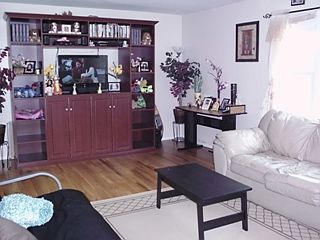 3rd image of 67 Bedford Ave