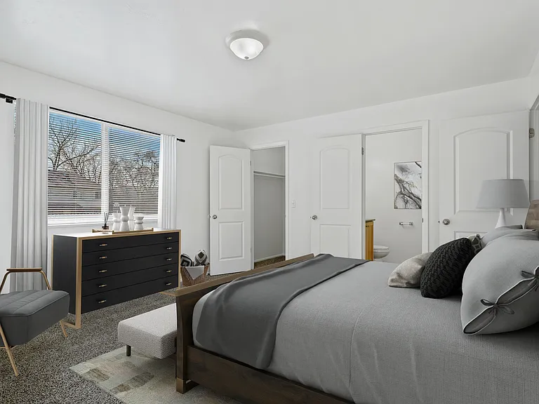 480 E Brandt Ct — Photo 3