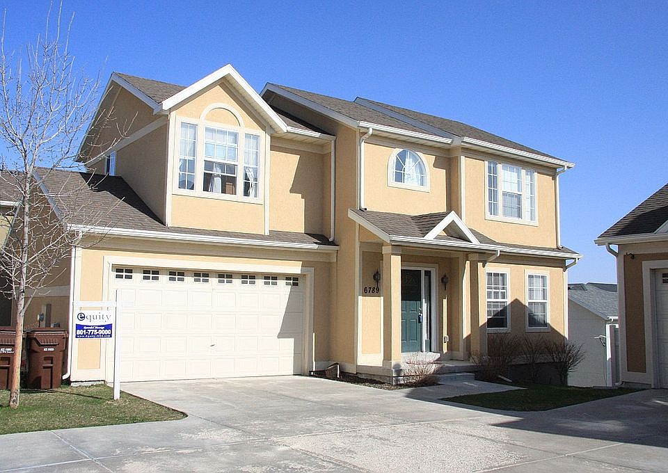 2nd image of 6789 W Bottlebrush Ln