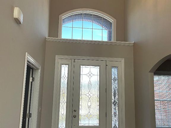 4th image of 51227 Radcliffe Ct