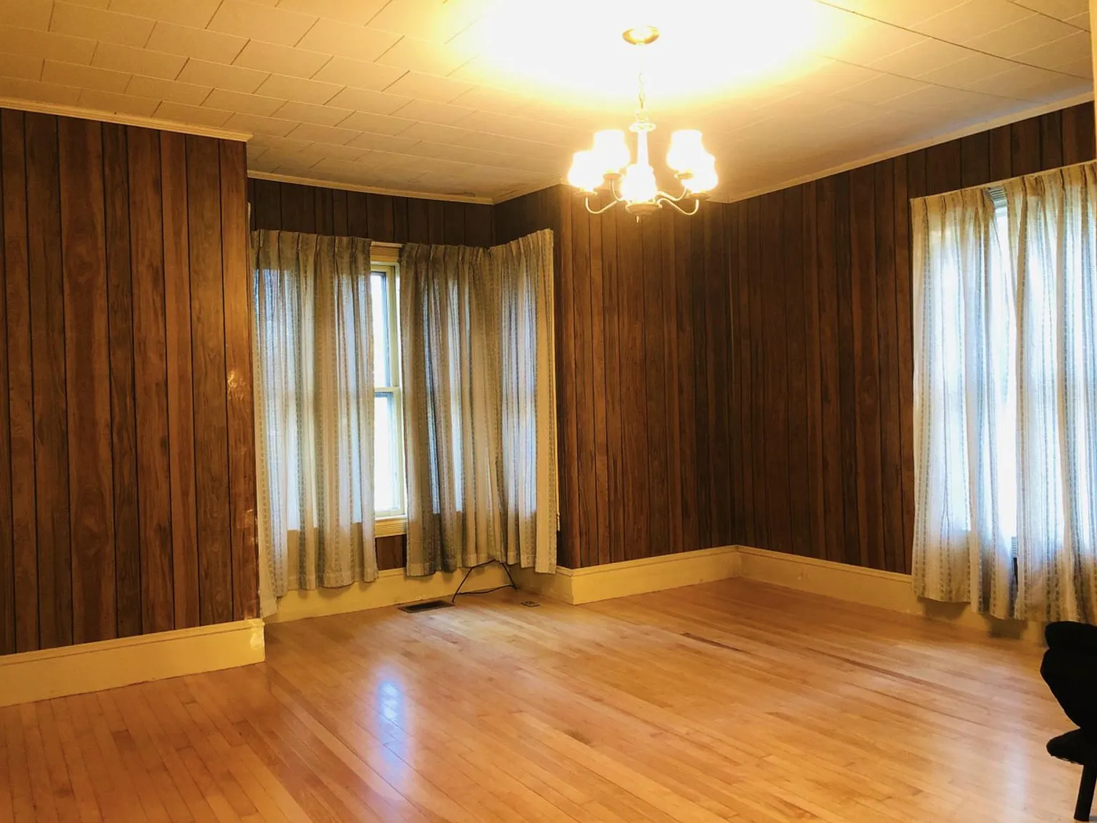 3 bed, $1,600 — Photo 4