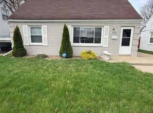 22795 Almond Ave, Eastpointe, MI 48021