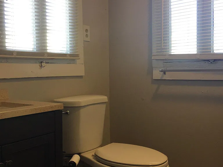 722 W Lynwood St — Photo 23