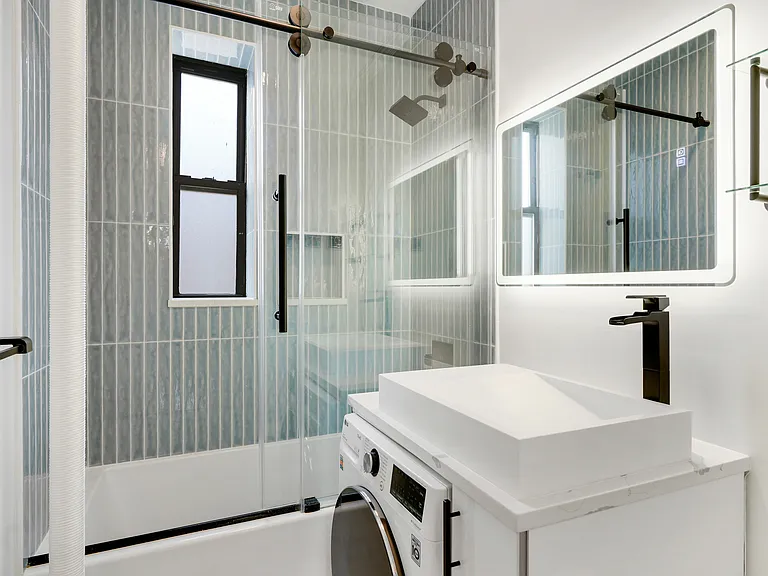87 Barrow St #6E — Photo 9