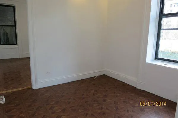 Rented by Manhattan Best Realty, Inc. | media 29