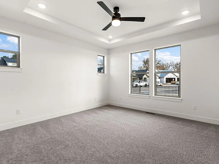 1806 N Black Elm Ln — Photo 24