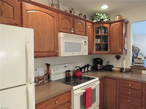 4th image of 563 Heatherwoods Dr