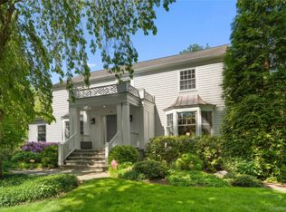 12 Kolbert Dr, Scarsdale, NY 10583