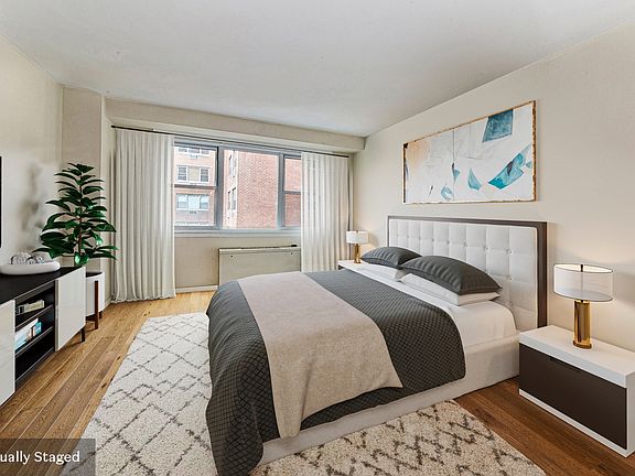 4th image of 1056 Lexington Ave #9H