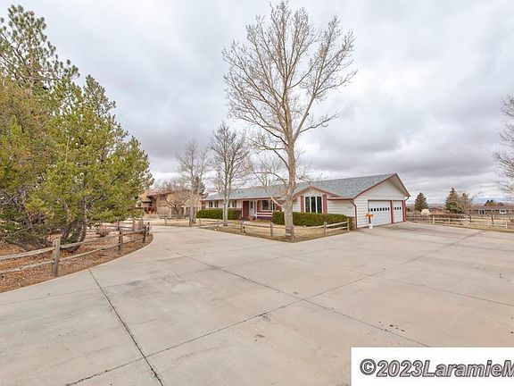 2nd image of 2310 Sky View Ln