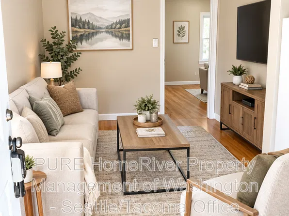 1554 NW 51st St, Seattle, WA 98107